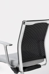 Кресло для руководителя Kosmo Mesh