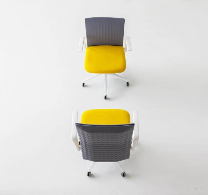Кресло офисное с обивкой Gaber Elodie Executive 05R