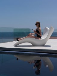 Лежак пластиковый Surf Basic