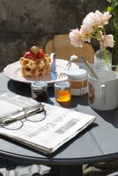 Стол пластиковый обеденный Spritz + Spritz Mini, антрацит, Ø605х400-765 мм