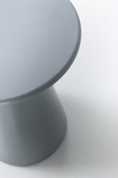 Столик пластиковый кофейный Roller Table