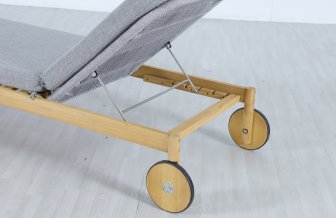 Шезлонг деревянный с матрасом Evia