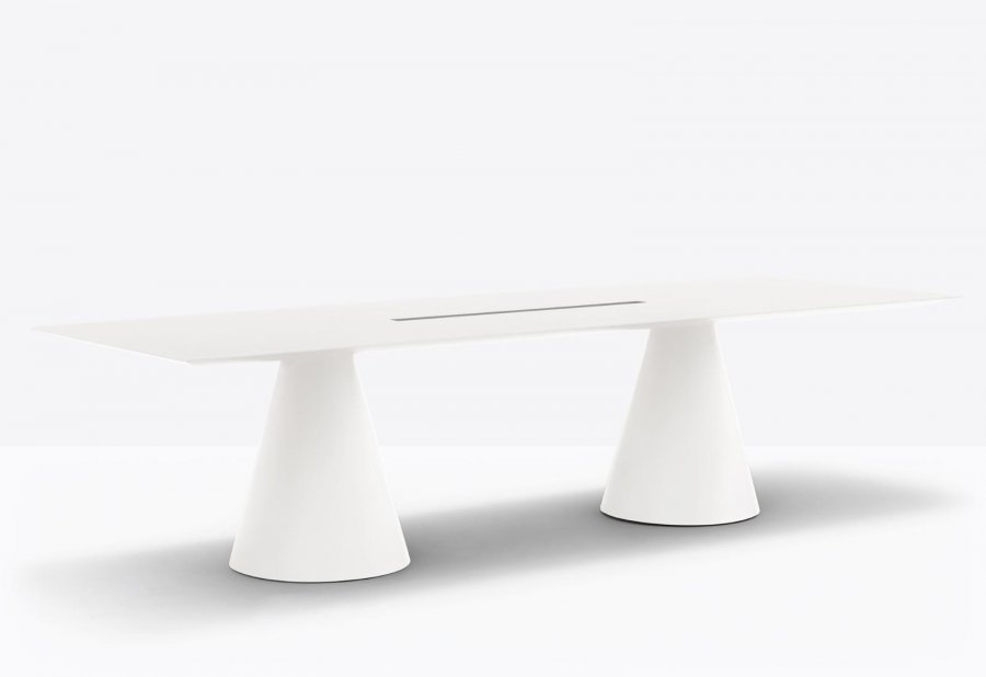 Стол с каналом для протяжки проводов Ikon Table CC