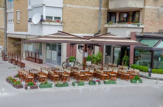 Зонт профессиональный двухкупольный 2.5х5 м Gemelli Split