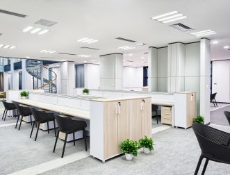 Кресло пластиковое Siesta Contract Sky черный