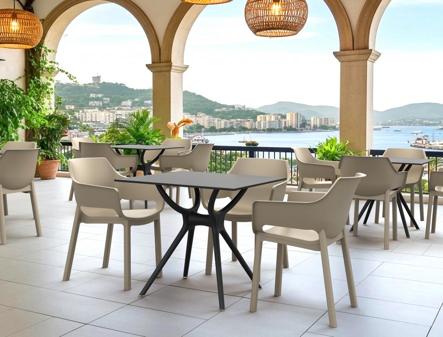 Стол пластиковый Air Table 80, черный, 800х800х740 мм
