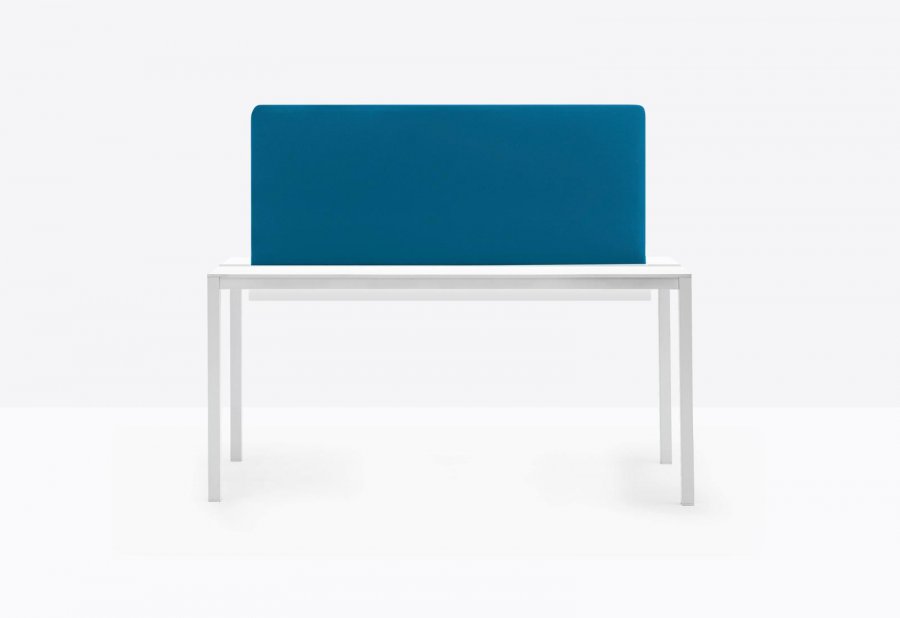 Стол со звукопоглощающей панелью Kuadro Desk