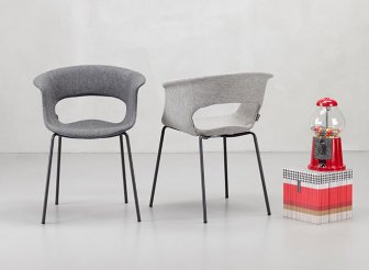 Кресло с обивкой Miss B Pop coated steel frame