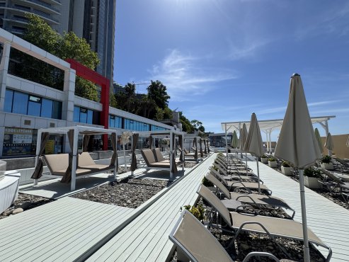 Пляж отеля Pullman Sochi Centre, г. Сочи