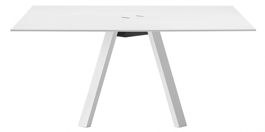 Стол с каналом для протяжки проводов Arki-Table CCO