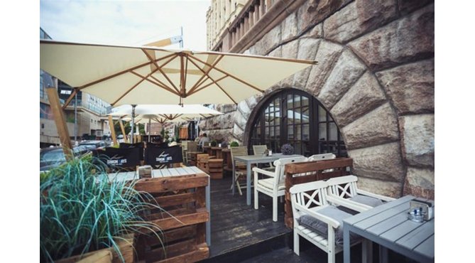Ресторан на Кудринской площади, Москва