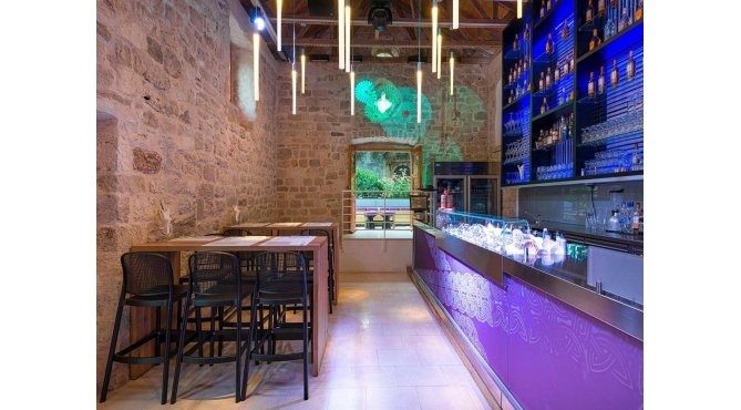 Rozeta Sushi & Oyster bar, Хвар, Хорватия