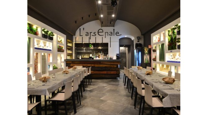 L'Arsenale Italian Food & Lounge Bar, Амальфи, Италия