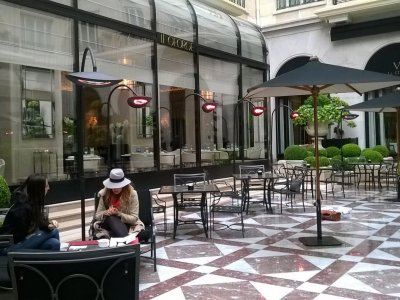 Проект:Four Seasons Hotel George V, Париж, Франция