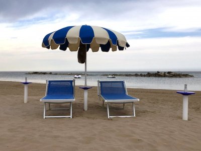 Проект:Пляж I Delfini Beach Village, Каттолика, Италия