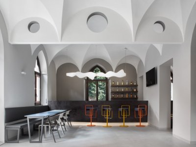 Проект:Babila Hostel, Милан, Италия