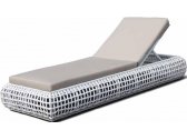 Шезлонг-лежак плетеный с матрасом Skyline Design Dynasty алюминий, искусственный ротанг, sunbrella белый, бежевый Фото 1