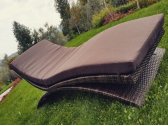 Лежак плетеный с матрасом Uniko Moorea алюминий, искусственный ротанг, ткань коричневый, темно-коричневый Фото 1