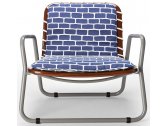 Кресло деревянное с обивкой Exteta Sunset Lounge сапелли, алюминий, ткань Фото 1