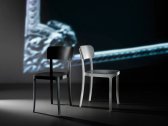 Комплект пластиковых стульев Qeeboo K Set 2 полипропилен черный Фото 12