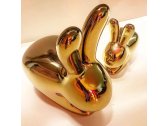 Стул пластиковый Qeeboo Rabbit Metal Finish полиэтилен золотистый Фото 6
