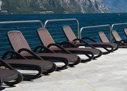 c9966b69e6546e273b51a1d403bf2e23